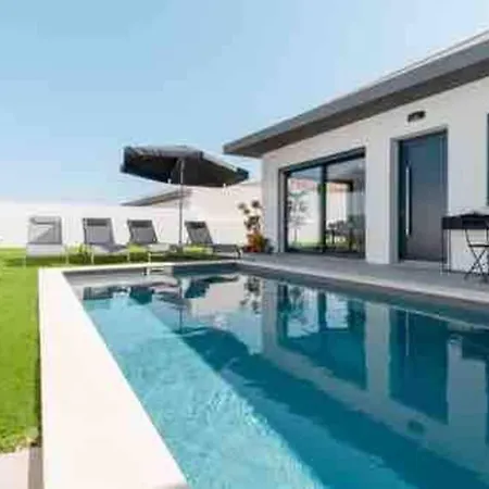 Tequila House - Luxury House In Portugal Santa Barbara